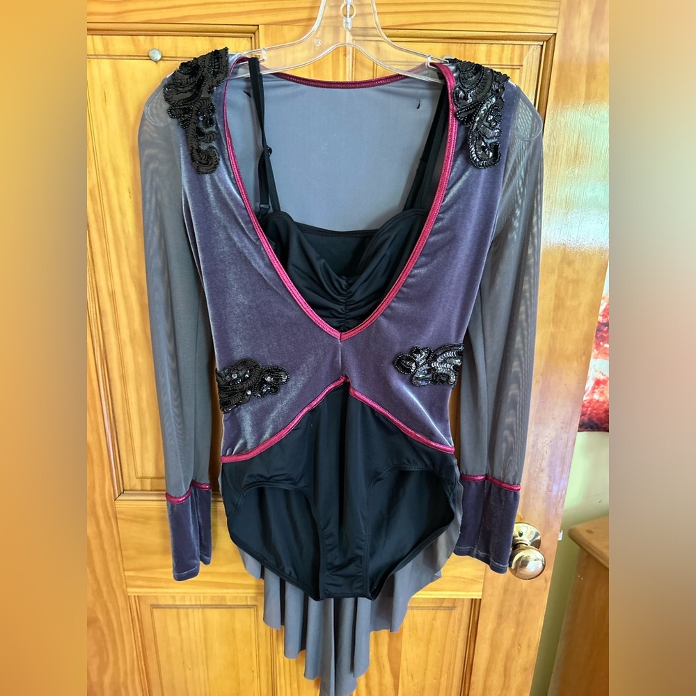 Dance costume